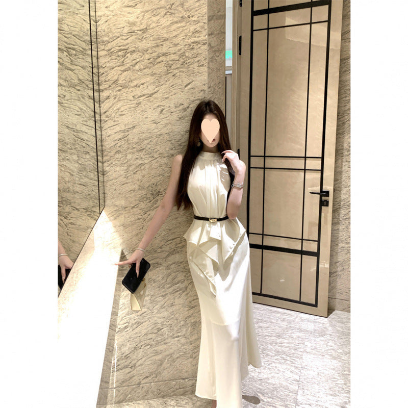 Set Satinado Halter Elegante – Top + Falda