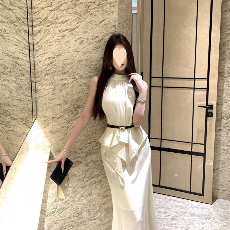 Set Satinado Halter Elegante – Top + Falda